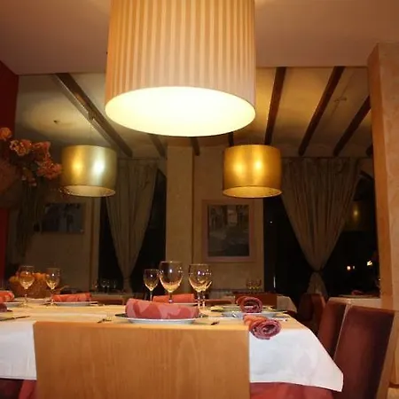 Hotel Patilla Ciudad De Requena