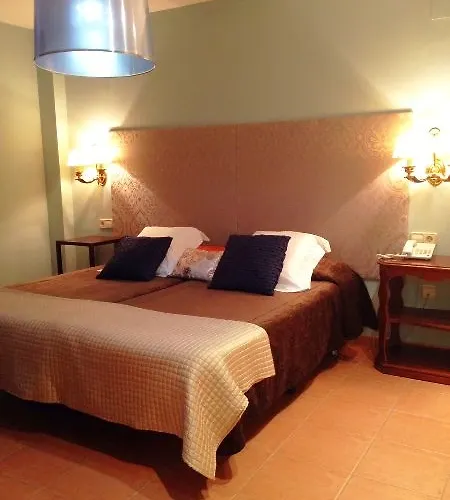 Hotel Patilla Ciudad De 3*