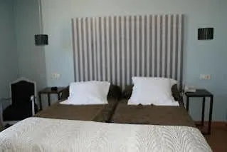 Patilla Ciudad De Szálloda Requena